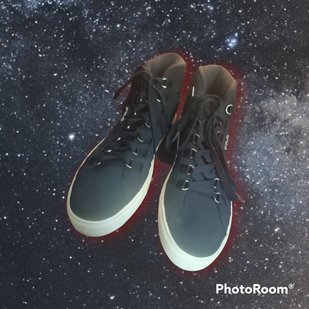 Filas - Picture 4 of 6